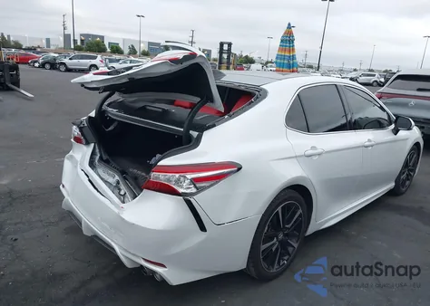 2020 Toyota Camry Xse V6 из США, поврежденный, VIN 4T1KZ1AK9LU038145